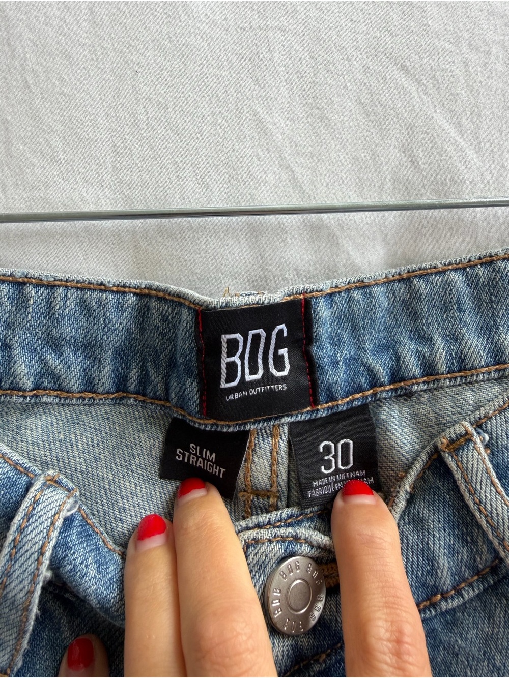 BDG Mid Wash Straight Leg Jeans - Blue - Picture 3 of 3